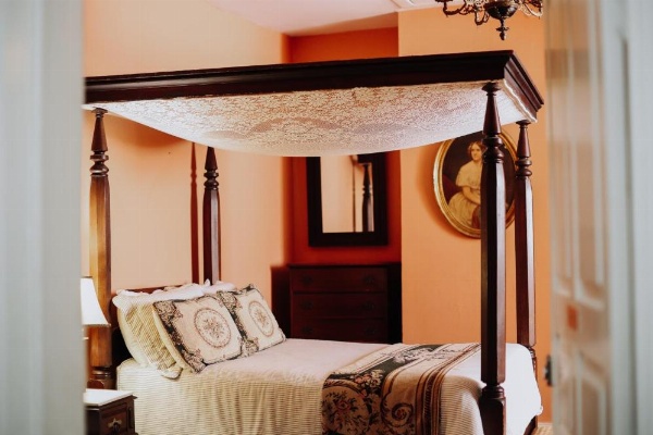 The Myrtles image 20